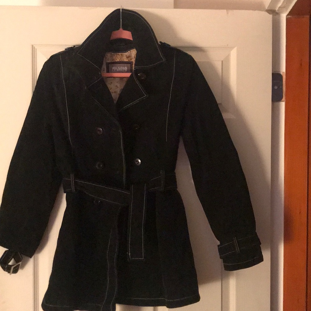 Leather jacket with waist tye